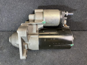 Genuine Starter Motor FIAT 500 PUNTO ALFA ROMEO GIULIETTA Mito 51804744A152 / 0001137002