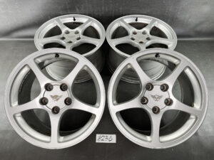 CHEVROLET CORVETTE C5 FACTORY 17x8.5j +57 / 18x9.5j +63 5x120.65 CB:70 x4