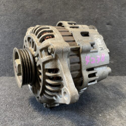 Genuine Alternator NISSAN Vanette,MAZDA BONGO,MITSUBISHI DELICA CARGO/ F82M