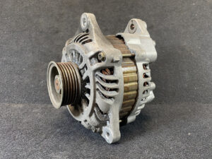 Genuine Alternator NISSAN VQ35DE / 23100 CD010 / A3TG0191