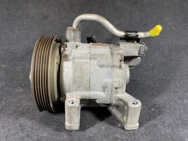 Genuine AC COMPRESSOR NISSAN WINGROAD Y11 / 92600 WD015 » JDM-PARTS NZ
