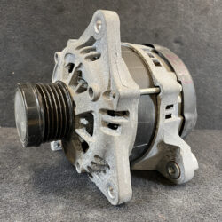 Genuine Alternator SUBARU FB20 / 23700AA970 / 104211-3890