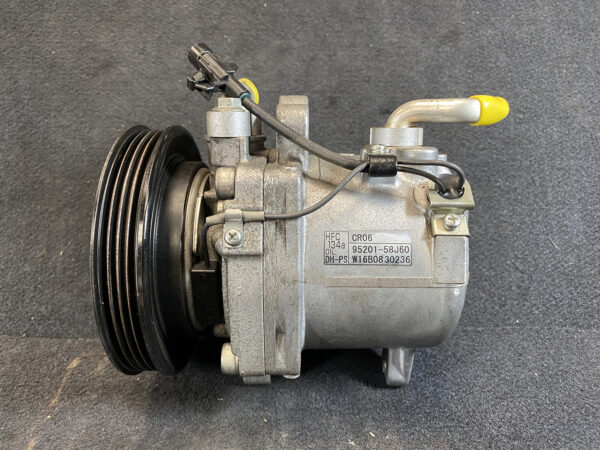 Genuine AC COMPRESSOR Genuine SUZUKI CARRY DA16T / NISSAN NT100 CLIPPER DR16T / 95201-58J60 » JDM-PARTS NZ