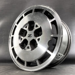 NISSAN FAIRLADY Z Z31 Genuine Alloy 15x6.5j +30 5x114.3 CB:66 x4