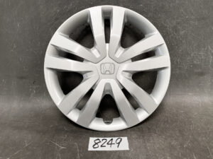 HONDA FIT GR3 Genuine 15inch WHEEL CAP / HUB CAP 44733-TZA-J01 x1