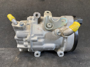 Genuine AC COMPRESSOR TOYOTA C-HR,Prius ZVW50 ZVW51 042400-0240