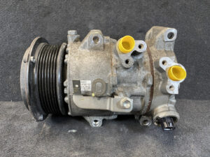 Genuine AC COMPRESSOR TOYOTA HIace RAV4 Vanguard 447260-1208