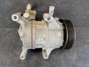 Genuine AC COMPRESSOR TOYOTA VITZ KSP130 , SPADE POETE, 447260-4201