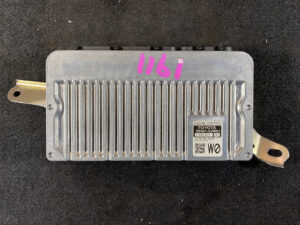 Genuine ECU Engine control unit for TOYOTA SPADE NSP140 / 89661-52W01 / 212000-8231