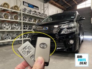 TOYOTA Vellfire, Alphard Replacement key