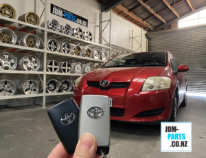 TOYOTA AURIS Replacement KEY