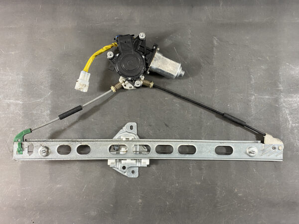 Power Window Regulator with Motor / 2006 SUZUKI CHEVROLET MW ME34S / DENSO 83430-54G20 062040-1441 / Right hand side FRONT » JDM-PARTS NZ