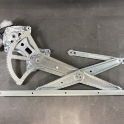 Power Window Regulator with Motor / 2012 TOYOTA SPADE NCP141 FRONT Right side