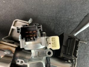 SZUKI SWIFT ZC31S steering column