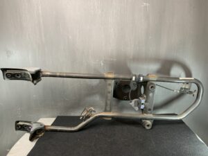 TOYOTA HILUX SURF N130 Spear tire carrier