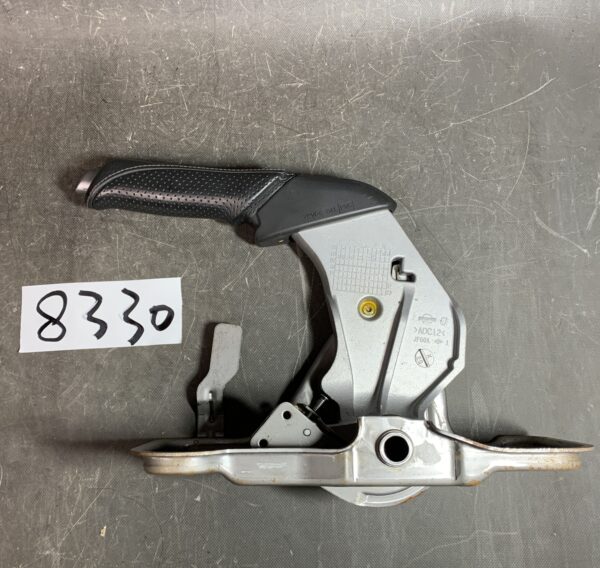 NISSAN R35 GT-R Nissan Parking Brake / Handbrake Assembly 36010-JF00A » JDM-PARTS NZ