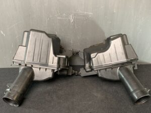 NISSAN SKYLINE V36 Genuine Air Intake Box 7Z14 JK00A JK00B L/R