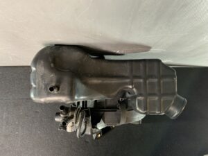 TOYOTA HILUX SURF N130 Genuine Air Intake Box
