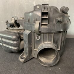 TOYOTA HILUX SURF N130 Genuine Air Intake Box