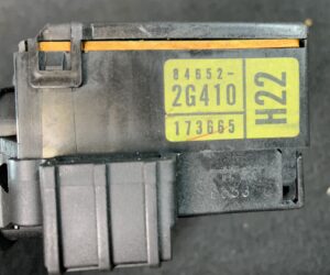 TOYOTA COROLLA FIELDER NZE121 Genuie SWITCH ASSEMBLY C30CV335 84652-2G410,173665