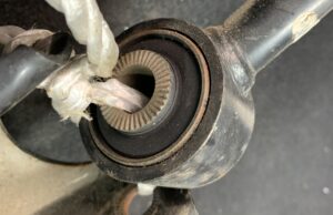 Used TOYOTA AURIS ZRE186H Rear Right Lower Arm