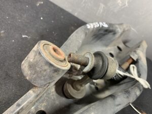 Used TOYOTA MARK X ZIO ANA10 Rear Right Lower Arm