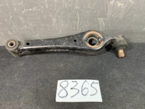 Used SUZUKI SWIFT HT51S Front Right Lower Arm