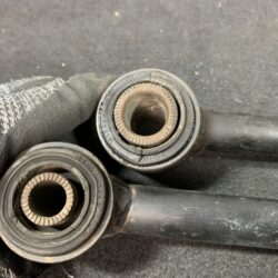 Used TOYOTA HARRIER MCU10W Rear Right Lower Arm