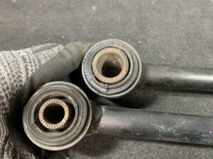 Used TOYOTA HARRIER MCU10W Rear Right Lower Arm