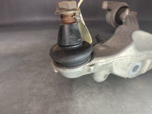 Used NISSAN SKYLINE V36 Front Left Lower Arm