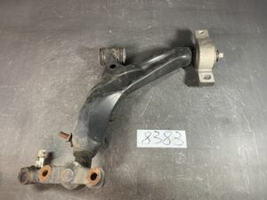Used TOYOTA CROWN GRS180 Front Right Lower Arm