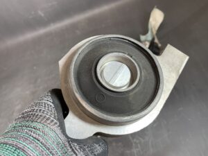 Used NISSAN SKYLINE V36 Front Right Lower Arm