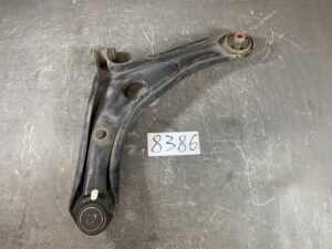 Used TOYOTA Will Cypha Front Right Lower Arm