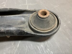 Used TOYOTA bB NCP30 Front Right Lower Arm