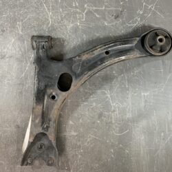 Used TOYOTA AVENSIS Front Right Lower Arm