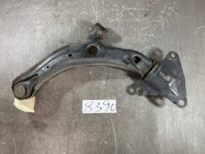 Used HONDA INSIGHT Front Right Lower Arm
