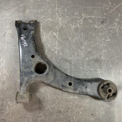 Used TOYOTA PRIUS NHW20 Front Right Lower Arm