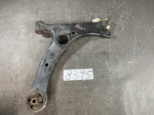 Used TOYOTA ALLION NZT260 Front Right Lower Arm