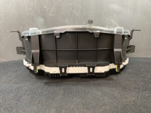 Genuine TOYOTA AURIS ZRE186H METER ASSY 83800-12V52, 157560-9130, 07R21