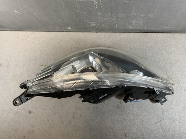 MITSUBISHI MIRAGE A05A A03A Genuine Headlight / STANLEY W0504 / Left