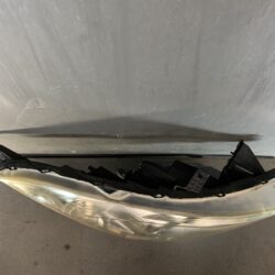 SUZUKI SWIFT ZC72S ZD72S Genuine Headlight / STANLEY P9119 / Right Side x1