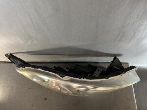 SUZUKI SWIFT ZC72S ZD72S Genuine Headlight / STANLEY P9119 / Right Side x1