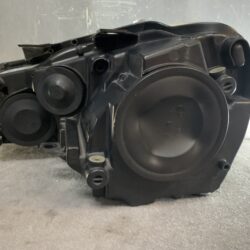 Volkswagen Golf 1KCAV Genuine Headlight HELLA 1EG009901-04 / Right Side x1