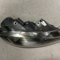 Volkswagen Golf 1KCAV Genuine Headlight HELLA 1EG009901-04 / Right Side x1