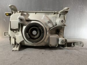 TOYOTA CROWN COMFORT YXS10 Genuine Headlight KOITO 100-76343/ Right Side x1