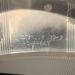 TOYOTA MARK X ZiO ANA10 Genuine Headlight STANLEY 72-2 81110-72021/ Right Side x1