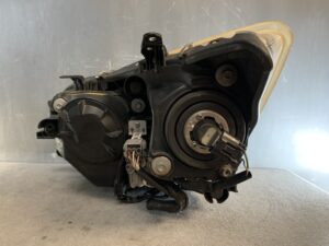 TOYOTA MARK X ZiO ANA10 Genuine Headlight STANLEY 72-2 81110-72021/ Right Side x1