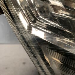 NISSAN SERENA FC26 Genuine Headlight KOITO 100-23097 / Right Side x1