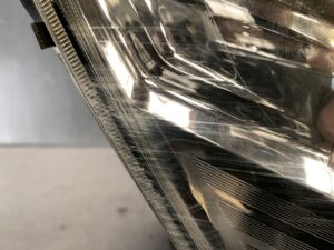 NISSAN SERENA FC26 Genuine Headlight KOITO 100-23097 / Right Side x1