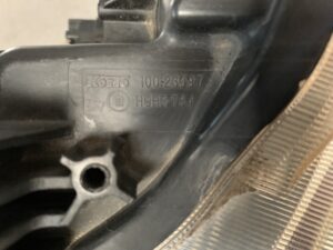 NISSAN SERENA FC26 Genuine Headlight KOITO 100-23097 / Right Side x1